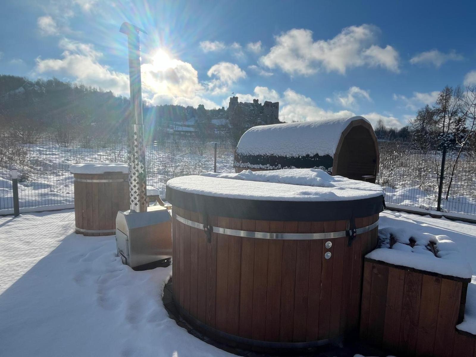 Agroturystyka Na Jurze Jacuzzi Sauna Beczka Casa de hóspedes Ogrodzieniec Exterior foto